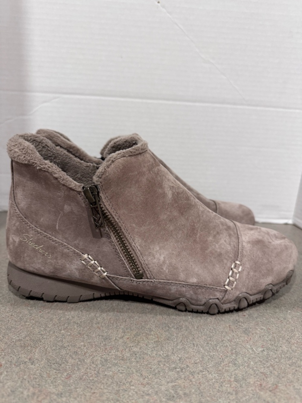 Skechers Suede Bikers Ankle Boots Relaxed 10 Wide Memory Foam